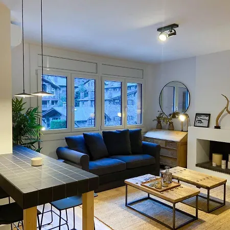 Apartamento Uenik - Rustico & Moderno En Arinsal - Esqui
